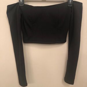 🍭 Off-the-Shoulder Long Sleeve Crop Top